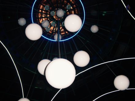 Tecnología y Biotecnología: Forjando el Futuro de la Humanidad.