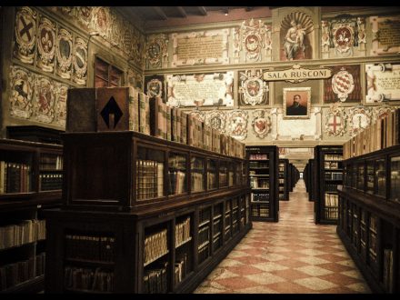 Leer es Cultura: La Puerta a Nuevos Conocimientos y Perspectivas.